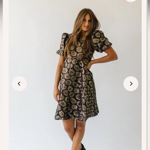 NWOT black and gold dress size XL